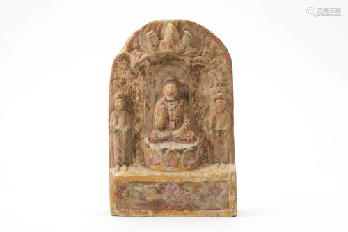 A Gilt Carved Marble Guanyin Statue