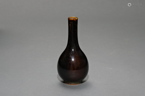 A Brown Glazed Long Neck Vase