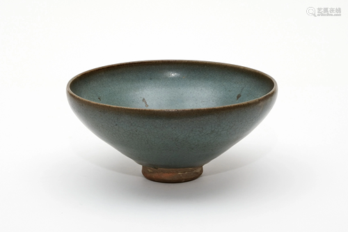 A Jun Glazed Bowl with a Splash of Red