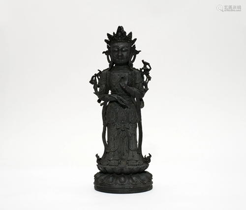 A Bronze Guanyin Figure