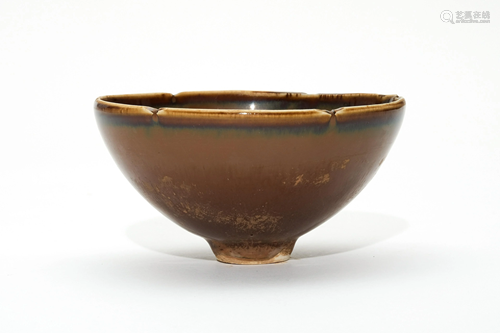 A Brown Glazed Lobed Teabowl