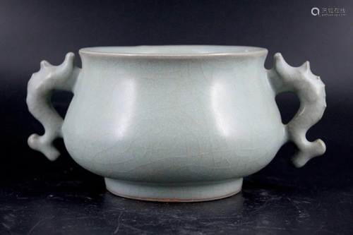 Song Guan Yao Porcelain Brush Pot