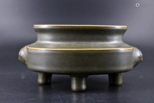 Qing Four footed Tea Dust Green Incense Burner