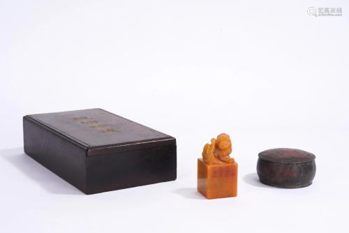 Chinese Soapstone or Tianhuang Seal and Hardwood Box