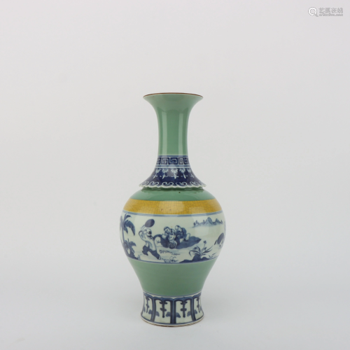 Pea Green Glazed Blue-and-white Vase
