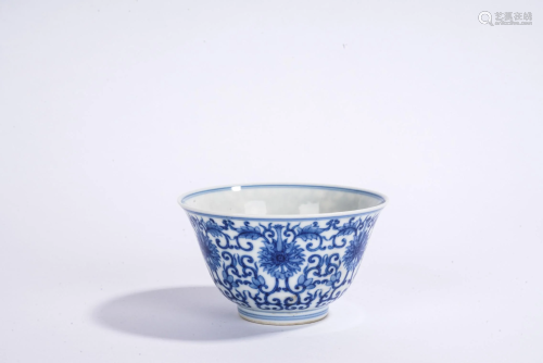 Chinese Blue and White Flowers Bowl