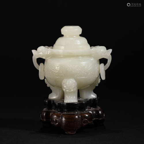 Hetian Jade Beast Head Three-legged Stove in Qing Dynasty