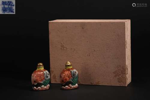 Fish-shaped snuff bottle in Qing Dynasty