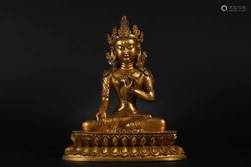 A gilt bronze seven-eyed Tara statue in the Qing Dynasty