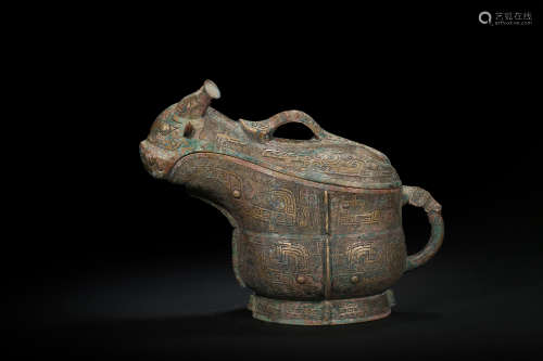 Bronze Beast Head Pot in Han Dynasty