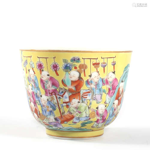 A Yellow Ground Famille Rose Figural Cup