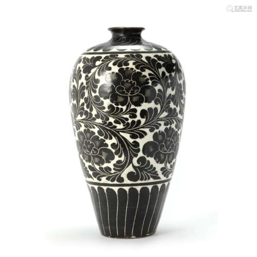 An Incised Sgraffito Floral Meiping Vase