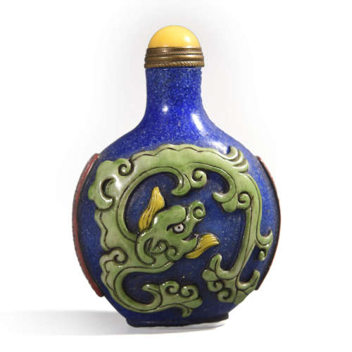 A Blue Glass Green Overlay Dragon Snuff Bottle