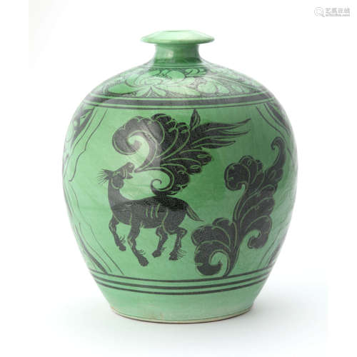 An Incised Green-Glaze Horse Ovoid Jar