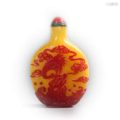 A Yellow Glass Red Overlay Cameo Snuff Bottle