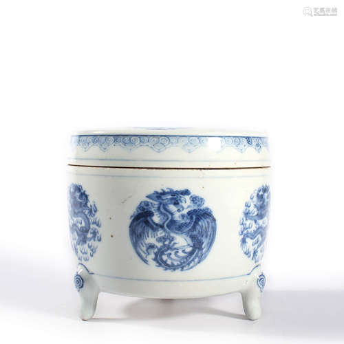 A Blue And White Phoenix And Dragon Jar And Cover