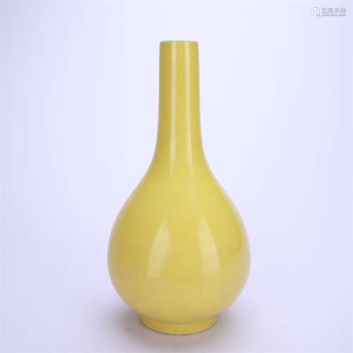 柠檬黄釉胆式瓶
