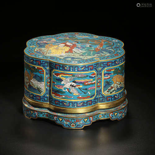 A Cloisonne Enamel Box With Cover