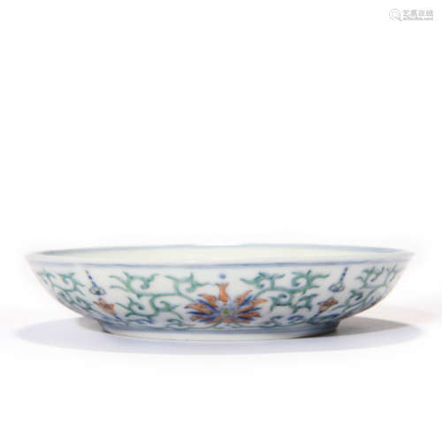 A Doucai Glazed Floral Scrolls Dish