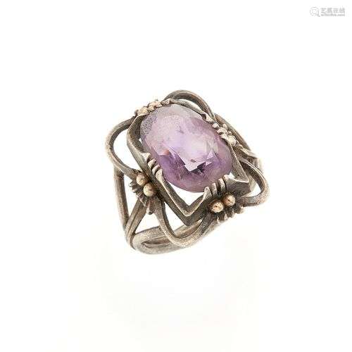 Bague en argent 800/°°, plateau stylisé, orné d une amethyst...