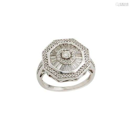 Bague en or gris 18k (750/°°), style Art Déco, plateau octog...