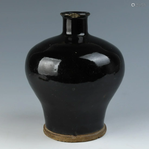 Chinese Black Glaze Porcelain Vase