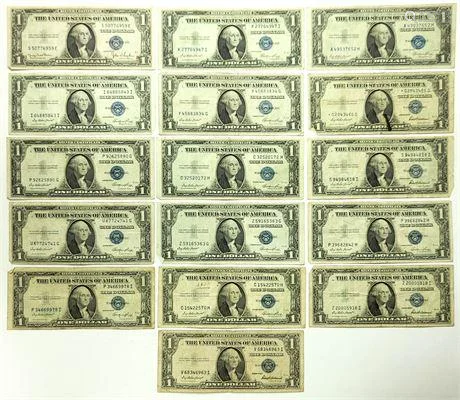 Group of 16 1935 $1 Silver Certificates