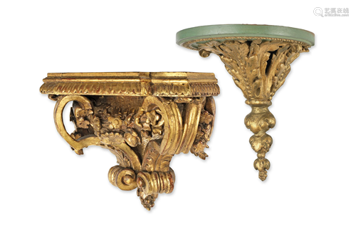 A LATE 19TH / EARLY 20TH CENTURY CARVED WOOD, GILT