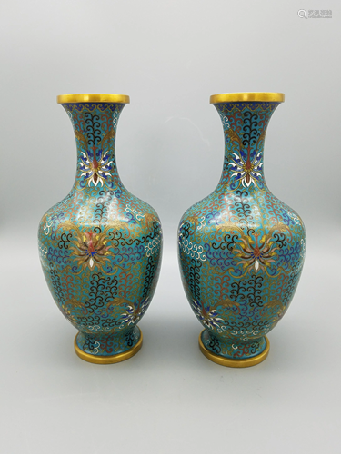 A Pair of Cloisonne Enamel Vases, Qing Dynasty