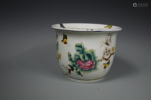 A Famille-Rose Jardiniere, Mid 20th Century