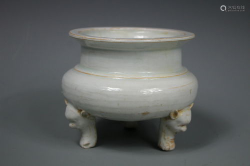 A Song-Style Yingqing Tripod Censer