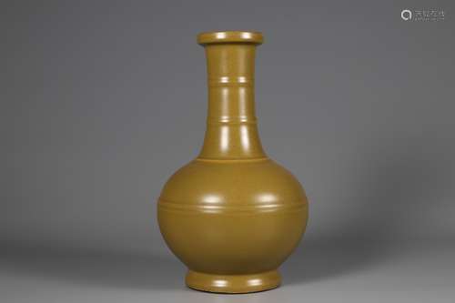 Tea foam glaze bottle in Qing Dynasty