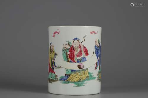 Qing Dynasty pastel character story pen holder