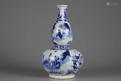 Qing Dynasty blue and white character story gourd bottle