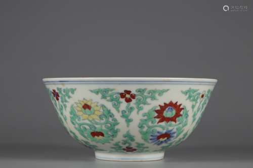 Ming Dynasty doucai flower bowl