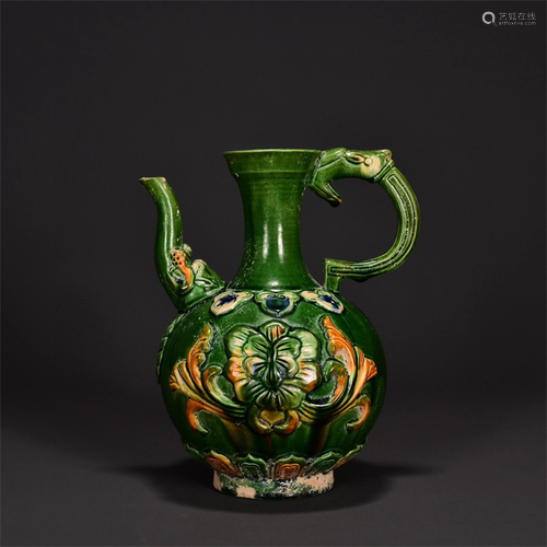 A Chinese San-Cai Glazed Porcelain Wine Pot