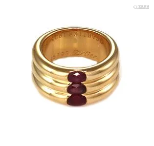 Cartier Ellipse 2.25ct Ruby 18k Gold 3 Stack Dome Band