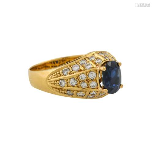 Ring mit Saphir und 36 Brillanten zus. ca. 0,08 ct,