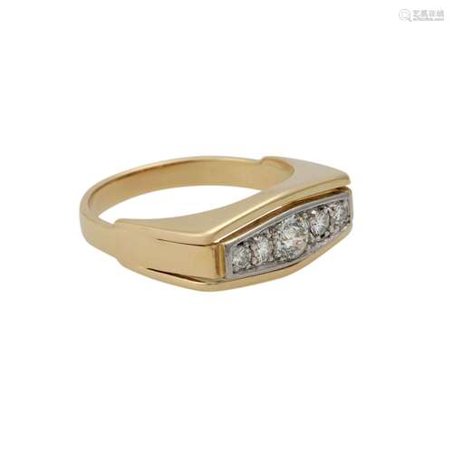 Ring mit Diamanten,