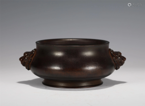 A CHINESE BRONZE CENSER WITH DOUBLE BEAST HANDLES
