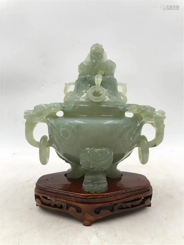 A JADE CARVED TRIPOD CENSER WITH DRAGON HANDLES