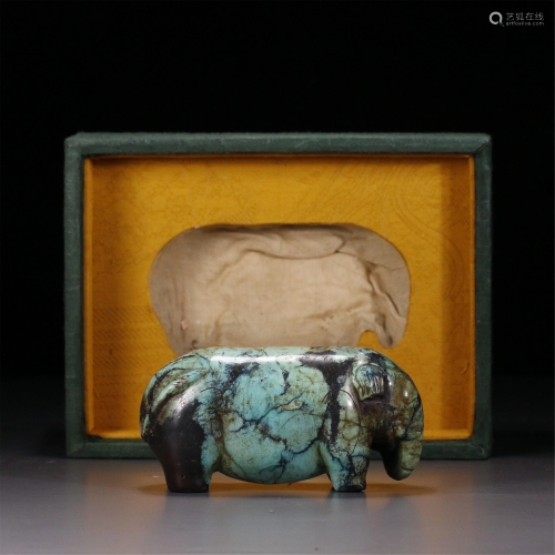 A CHINESE ARCHAISTIC TURQUOISE CARVING OF ELEPHANT