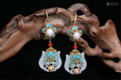 PAIR CHINESE JADE AND KINGFISHER-FEATHER EAR-DROPS