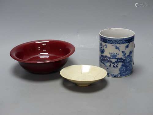 A Chinese blue and white mug, height 13cm, a bowl and a dish...