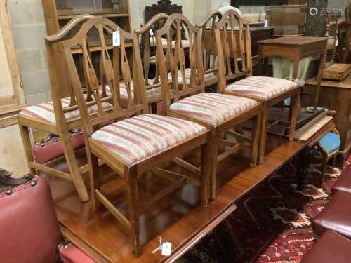 A set of six Edwardian Hepplewhite style inlaid dining chair...