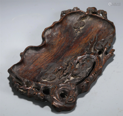 A CHENXIANG WOOD CARVED PINE TREE BRUSH WASHER