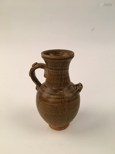 Chinese Yue Kiln Flagon