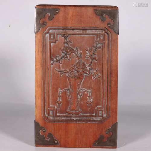 Chinese Woodcarving Brush Pot