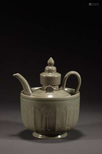 Chinese Yue Kiln Porcelain Pot