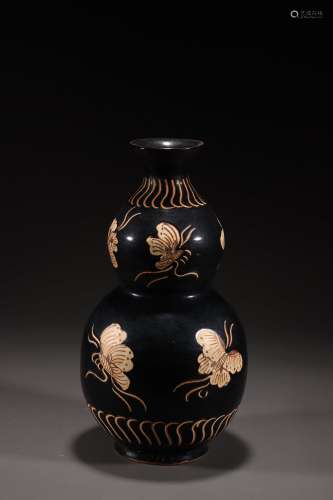 Chinese Jizhou Kiln Porcelain Bottle